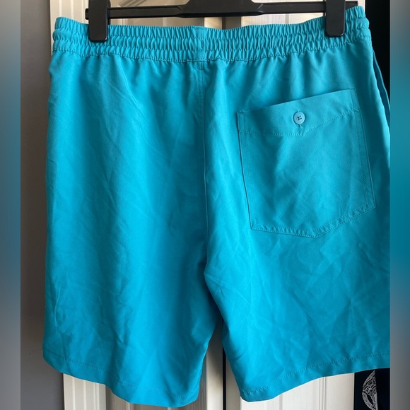 Volcom Elastic Waist Short Size L - Picture 2 of 3